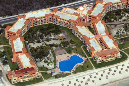 Hotel H-10 Punta Coral